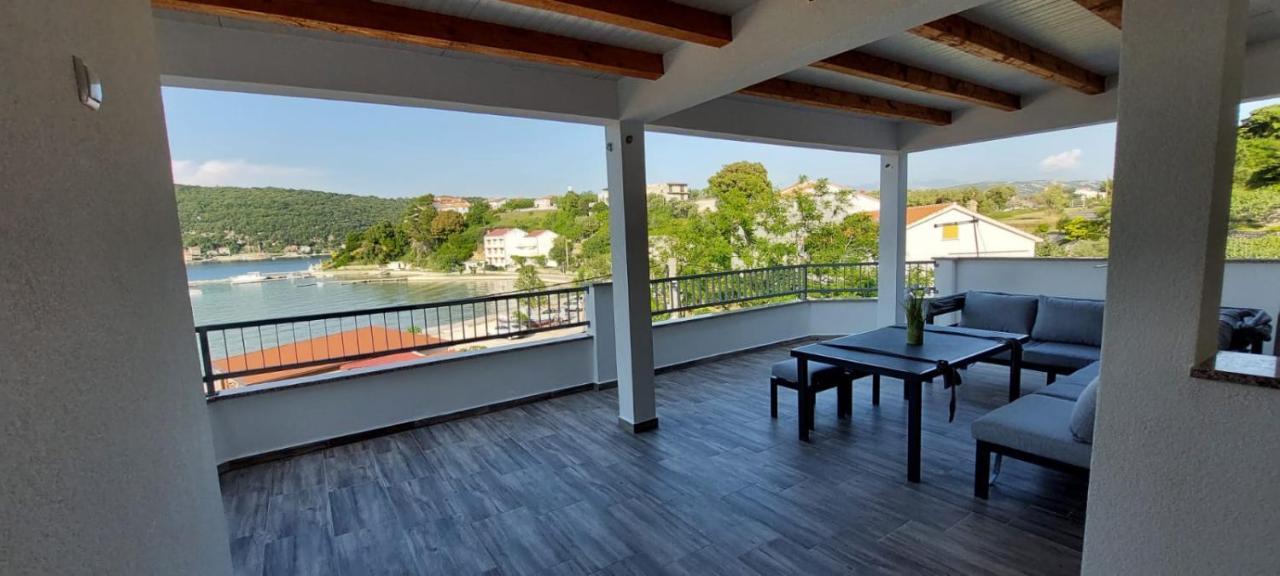 Apartmani Premijer-Rab Supetarska Draga Luaran gambar