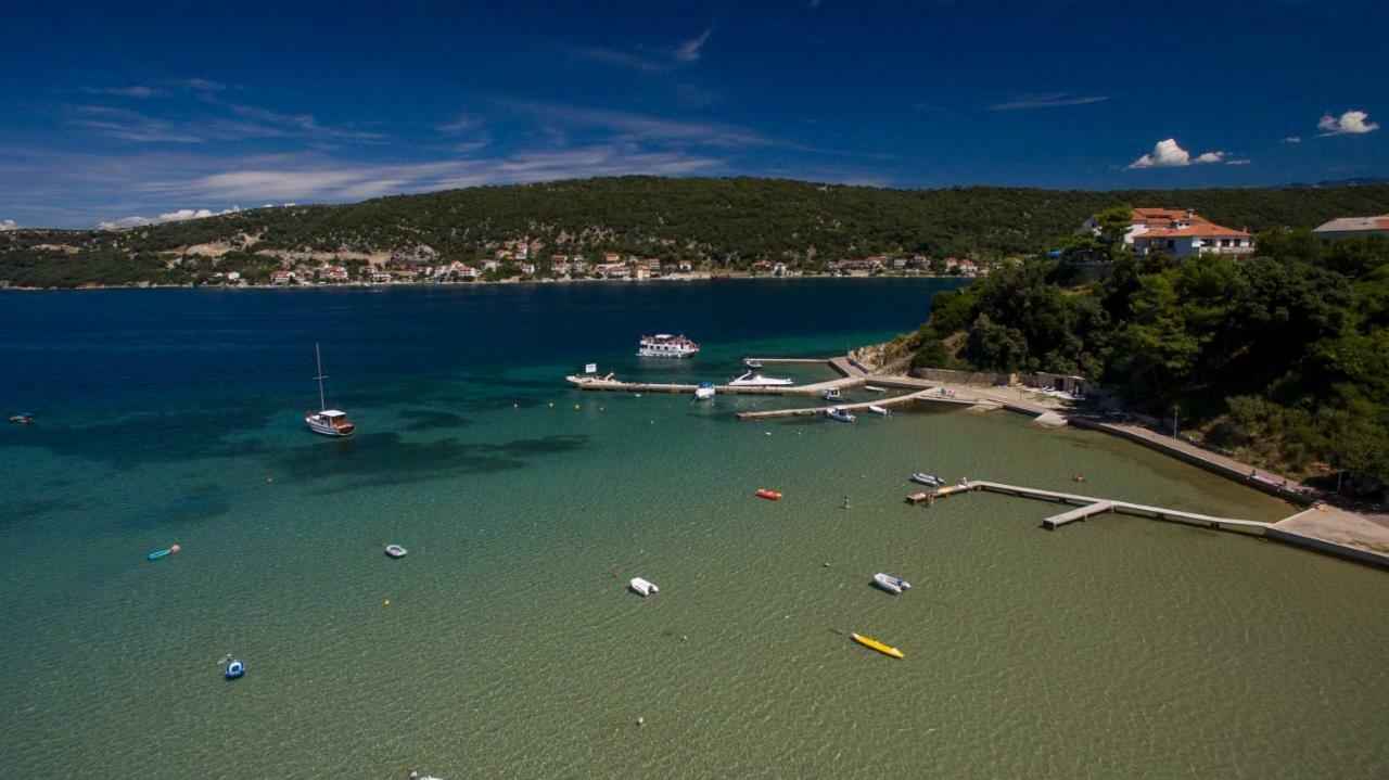 Apartmani Premijer-Rab Supetarska Draga Luaran gambar