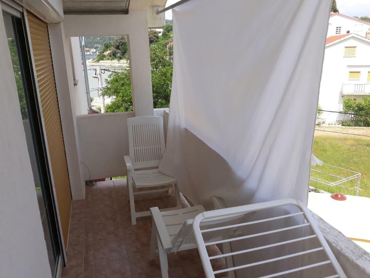 Apartmani Premijer-Rab Supetarska Draga Luaran gambar
