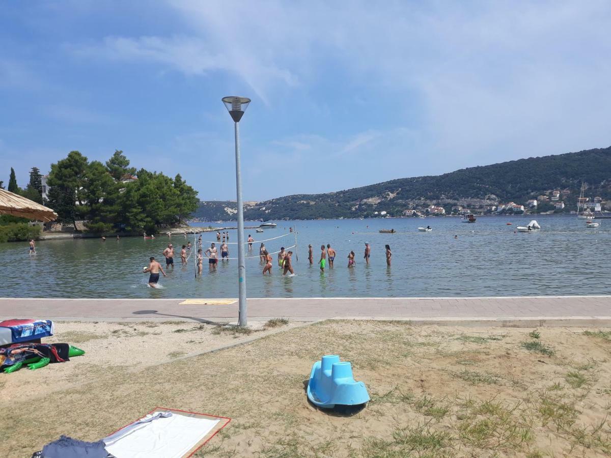 Apartmani Premijer-Rab Supetarska Draga Luaran gambar