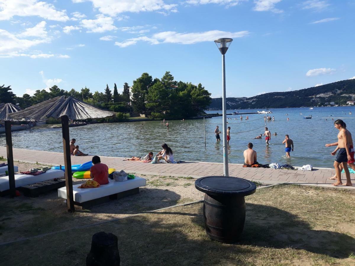 Apartmani Premijer-Rab Supetarska Draga Luaran gambar