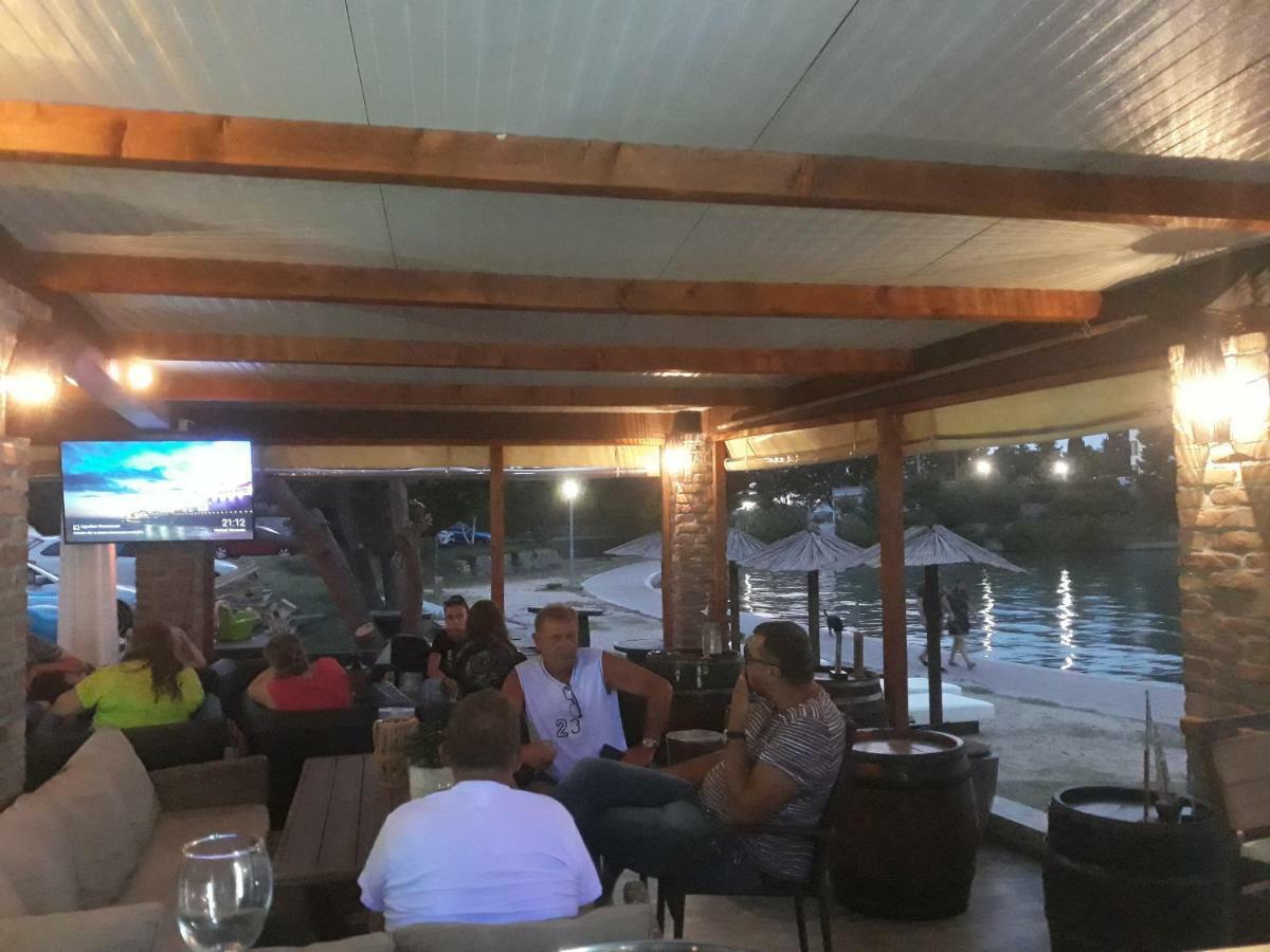 Apartmani Premijer-Rab Supetarska Draga Luaran gambar